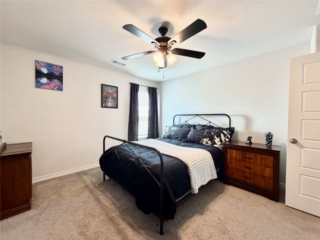 5664 Shore Point Trail, Fort Worth, TX 76119