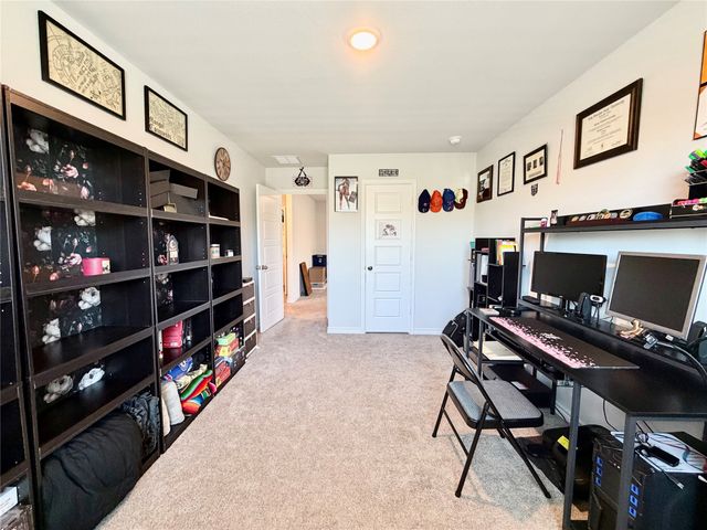 5664 Shore Point Trail, Fort Worth, TX 76119