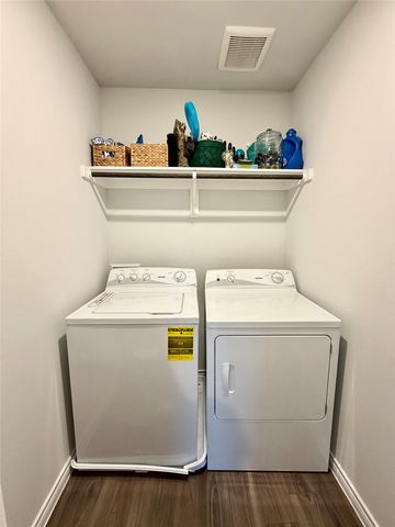 5664 Shore Point Trail, Fort Worth, TX 76119