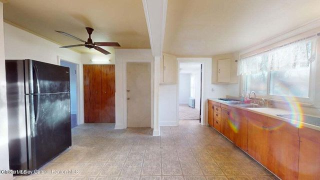 50 Kings Road, Coxsackie, NY 12051