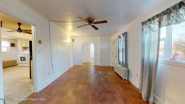 50 Kings Road, Coxsackie, NY 12051