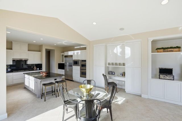 979 Via Rodriguez, San Juan Bautista, CA 95045