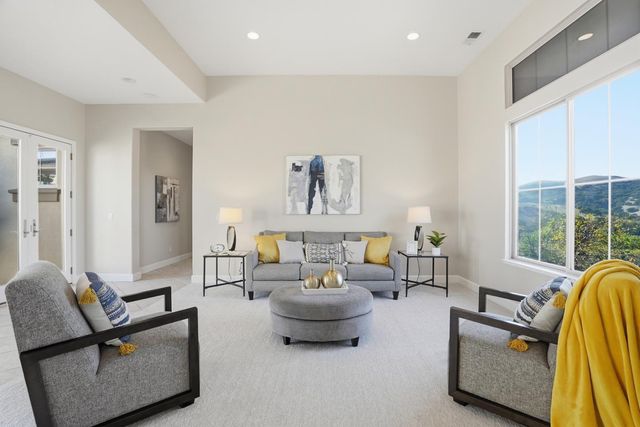 979 Via Rodriguez, San Juan Bautista, CA 95045