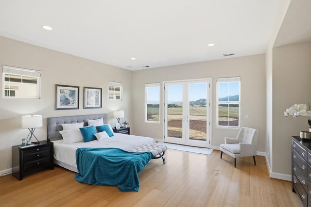 979 Via Rodriguez, San Juan Bautista, CA 95045