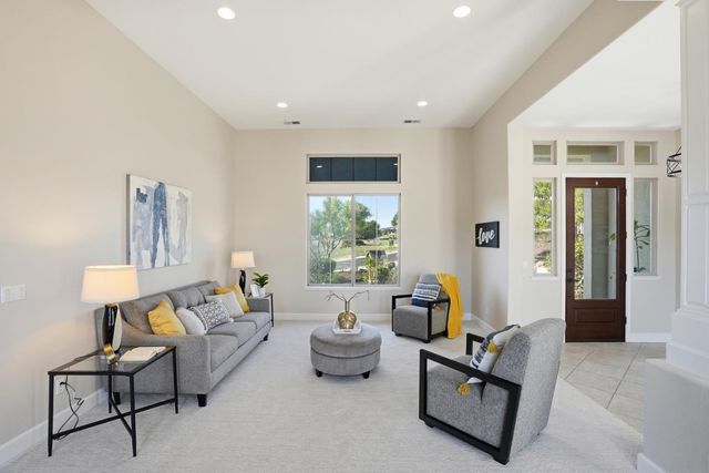 979 Via Rodriguez, San Juan Bautista, CA 95045