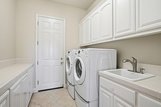 979 Via Rodriguez, San Juan Bautista, CA 95045