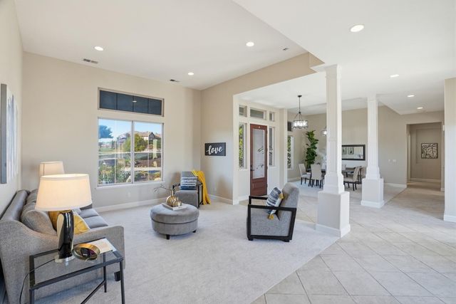 979 Via Rodriguez, San Juan Bautista, CA 95045