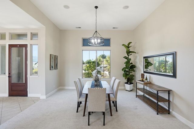 979 Via Rodriguez, San Juan Bautista, CA 95045