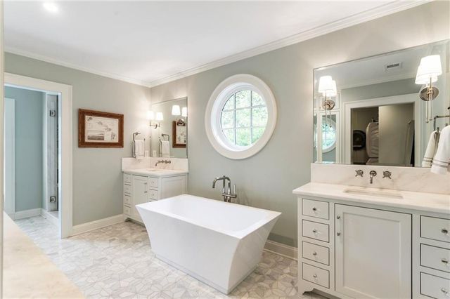 3798 Castlegate Drive, Atlanta, GA 30327