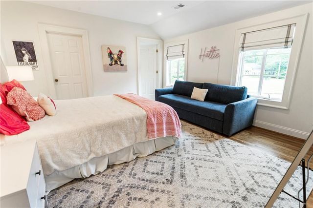 3798 Castlegate Drive, Atlanta, GA 30327