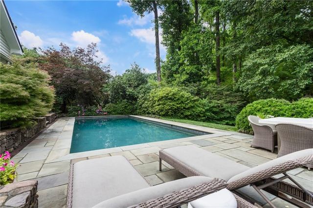 3798 Castlegate Drive, Atlanta, GA 30327