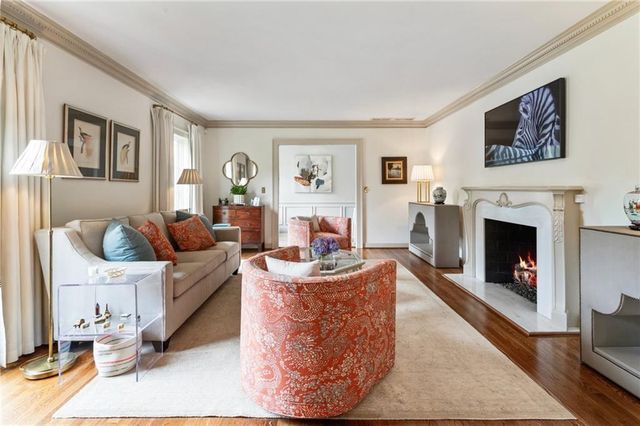 3798 Castlegate Drive, Atlanta, GA 30327