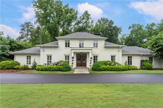 3798 Castlegate Drive, Atlanta, GA 30327