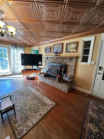 10463 County Line Road, Hemingway, SC 29554