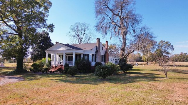 10463 County Line Road, Hemingway, SC 29554