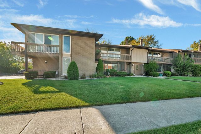 15712 86th Avenue 117, Orland Park, IL 60462