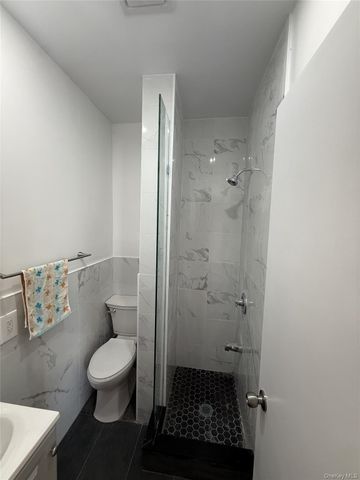 2528 Poplar Street, Bronx, NY 10461
