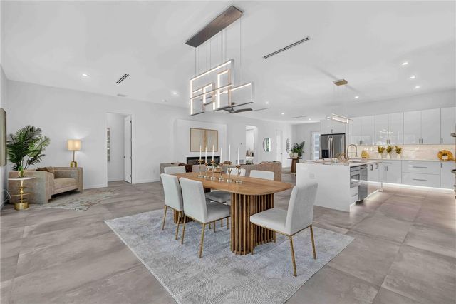 2419 HILLVIEW STREET, Sarasota, FL 34239