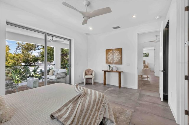 2419 HILLVIEW STREET, Sarasota, FL 34239