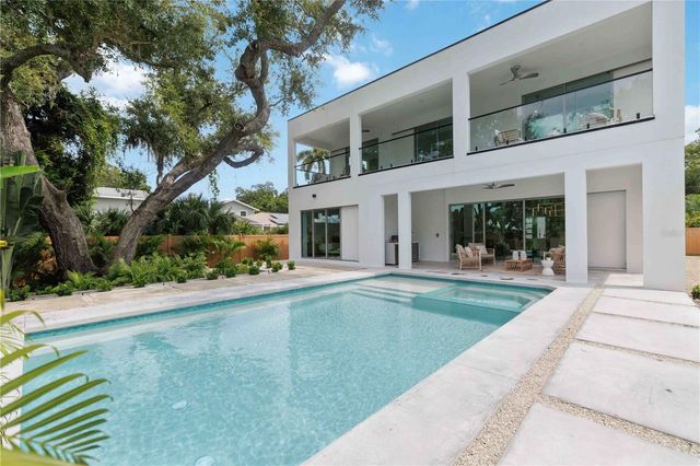 2419 HILLVIEW STREET, Sarasota, FL 34239