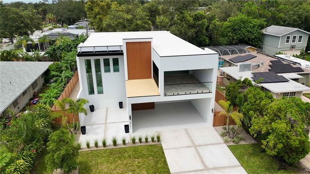 2419 HILLVIEW STREET, Sarasota, FL 34239