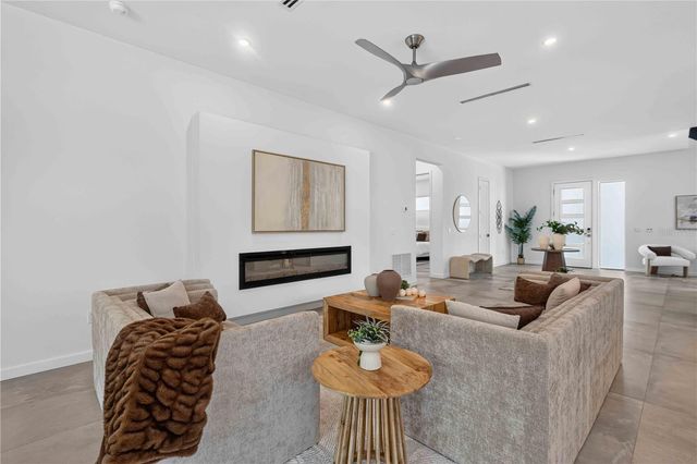 2419 HILLVIEW STREET, Sarasota, FL 34239