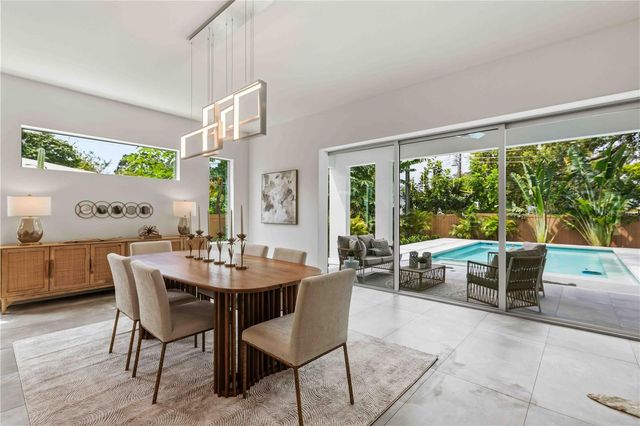 2419 HILLVIEW STREET, Sarasota, FL 34239