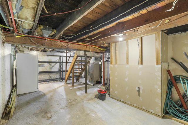 578 Tipton Avenue NW, Elk River, MN 55330