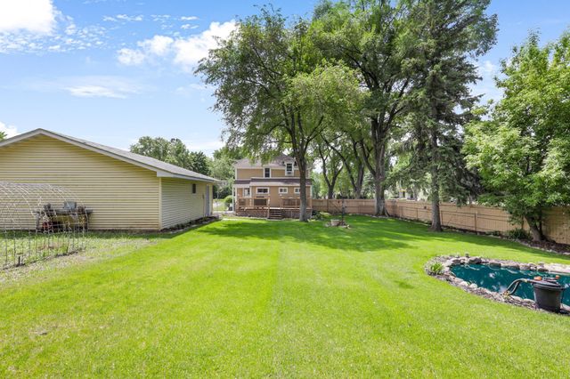 578 Tipton Avenue NW, Elk River, MN 55330