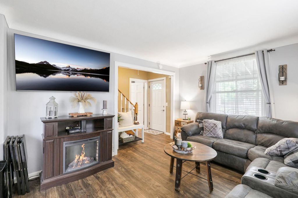 578 Tipton Avenue NW, Elk River, MN 55330 — photo 4