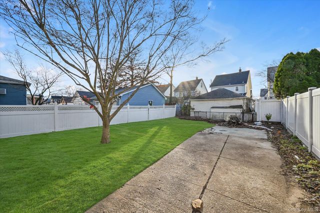 86-30 233rd Street, Bellerose, NY 11427