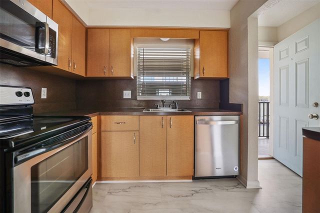 4420 37TH STREET S 9, St Petersburg, FL 33711