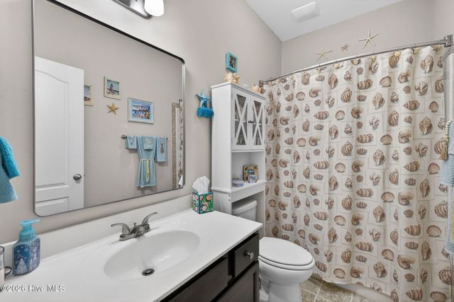 99 Thomas Lane, Hampstead, NC 28443