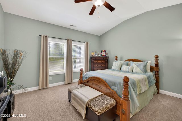 99 Thomas Lane, Hampstead, NC 28443