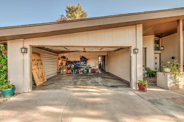 4513 W EL CAMINITO Drive, Glendale, AZ 85302