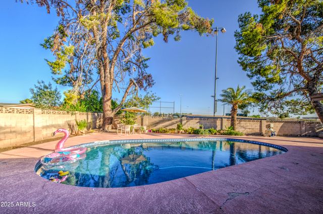 4513 W EL CAMINITO Drive, Glendale, AZ 85302