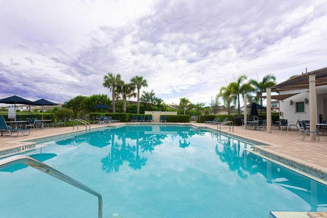 4830 Navali Drive, Lake Worth, FL 33467