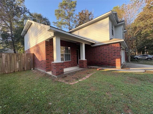 126 W Drifting Shadows Circle, Conroe, TX 77385