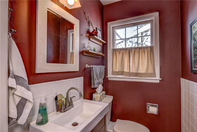 2808 Clark Place, Eau Claire, WI 54701