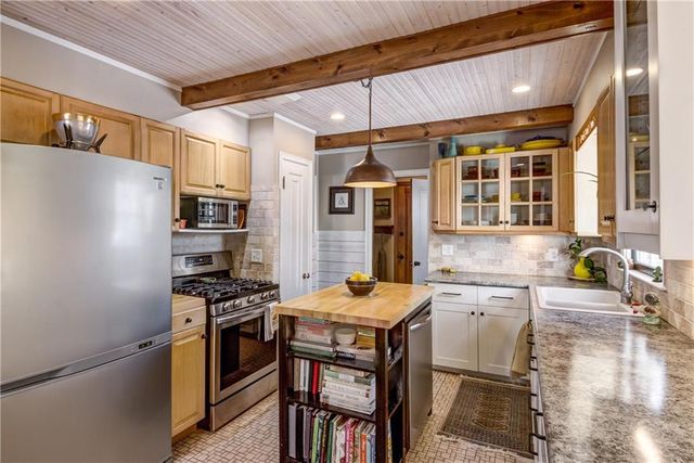 2808 Clark Place, Eau Claire, WI 54701