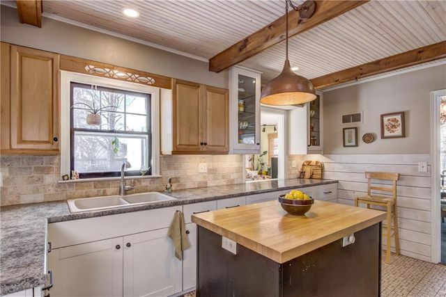 2808 Clark Place, Eau Claire, WI 54701