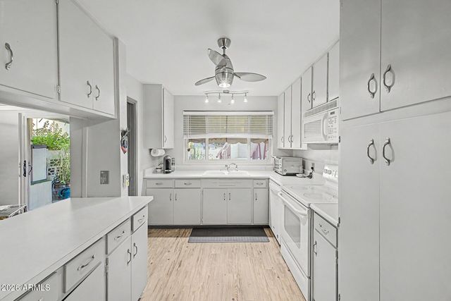 500 W CLARENDON Avenue C7, Phoenix, AZ 85013