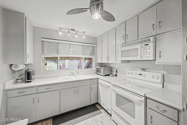 500 W CLARENDON Avenue C7, Phoenix, AZ 85013