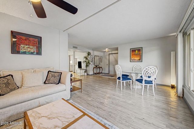 500 W CLARENDON Avenue C7, Phoenix, AZ 85013