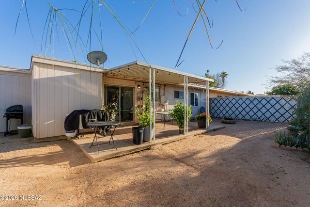 7131 E Portland Drive, Tucson, AZ 85730