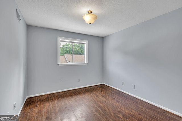 7307 Cardigan Circle, Sandy Springs, GA 30328