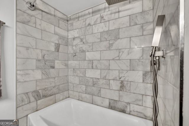 7307 Cardigan Circle, Sandy Springs, GA 30328