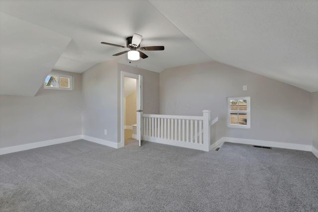 86 Wood Street, Buckeye Lake, OH 43008