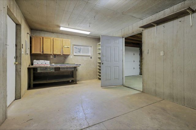 86 Wood Street, Buckeye Lake, OH 43008