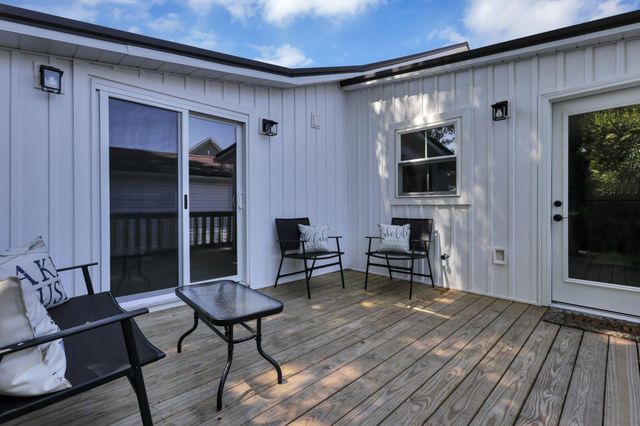 86 Wood Street, Buckeye Lake, OH 43008